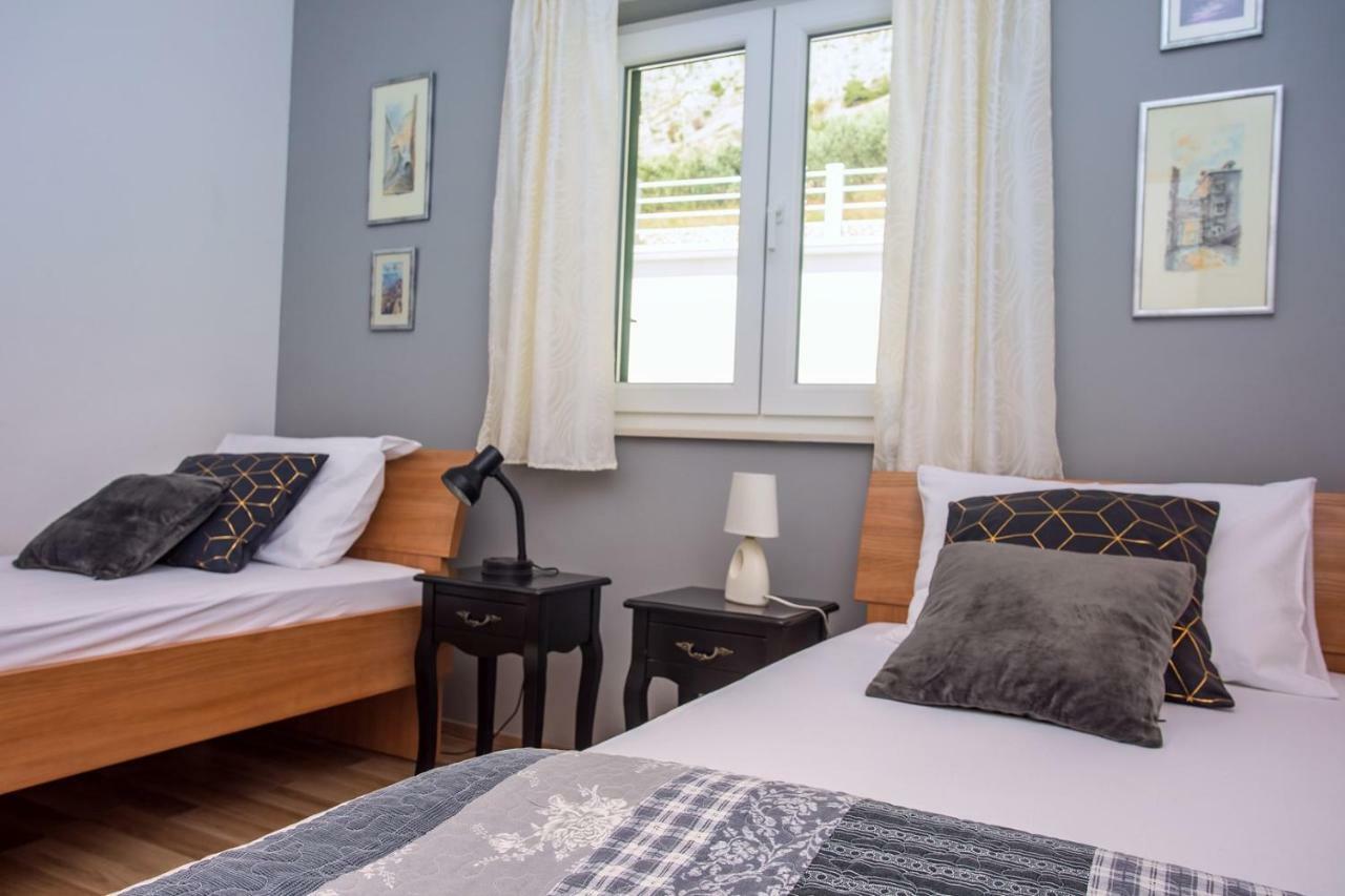 Villa Maslina, With Private 32M2Pool, Panoramic Views On 100Km Coastline, 12 Pax Lokva Rogoznica Exterior foto